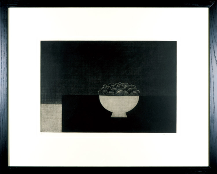 Hamaguchi Yozo “Almond”