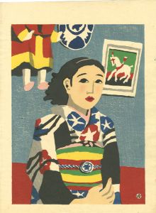 Kawanishi Hide / Waitress