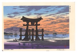 Tokuriki Tomikichiro / Evening View of Miyashima Shrine